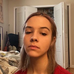 Meet your Posher, Gabriella